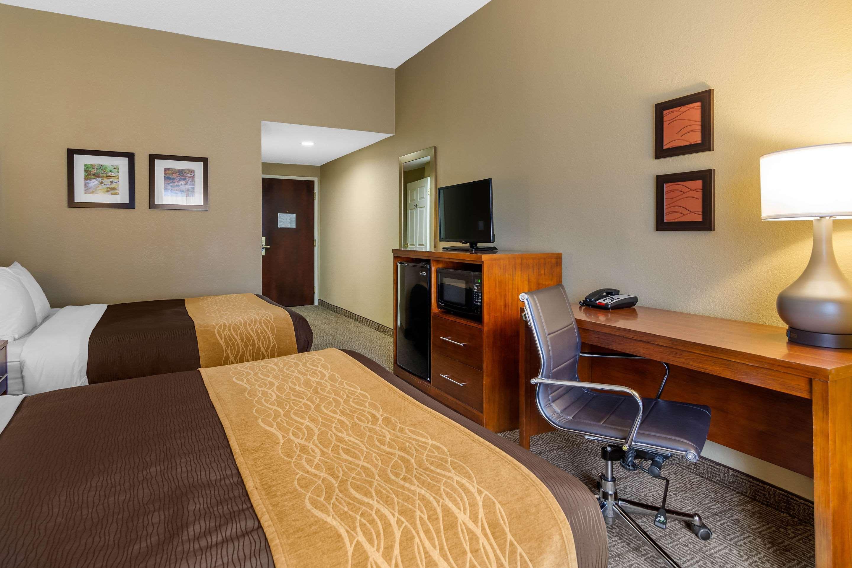 Comfort Inn & Suites Peachtree Corners Norcross Exterior foto