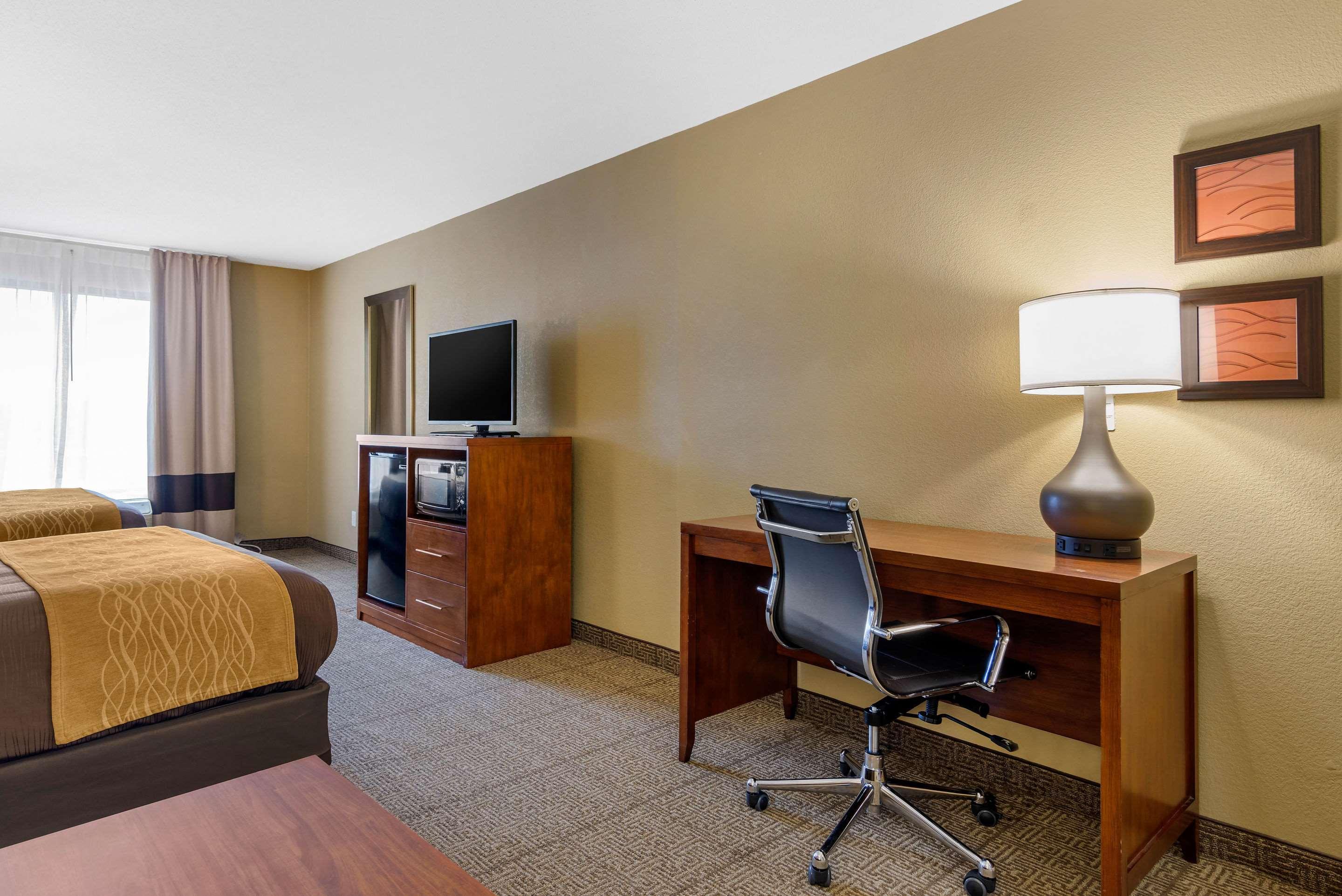 Comfort Inn & Suites Peachtree Corners Norcross Exterior foto