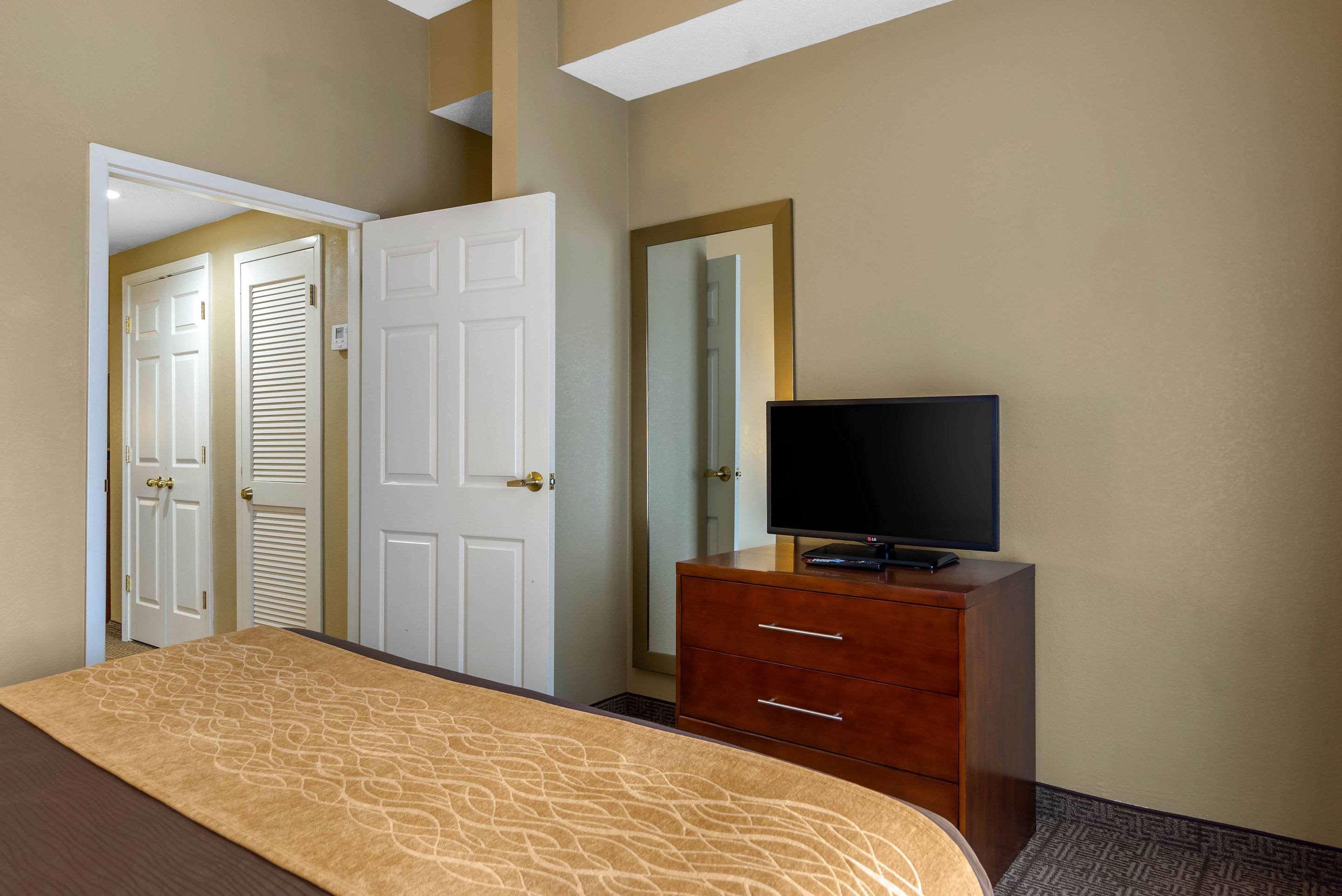 Comfort Inn & Suites Peachtree Corners Norcross Exterior foto