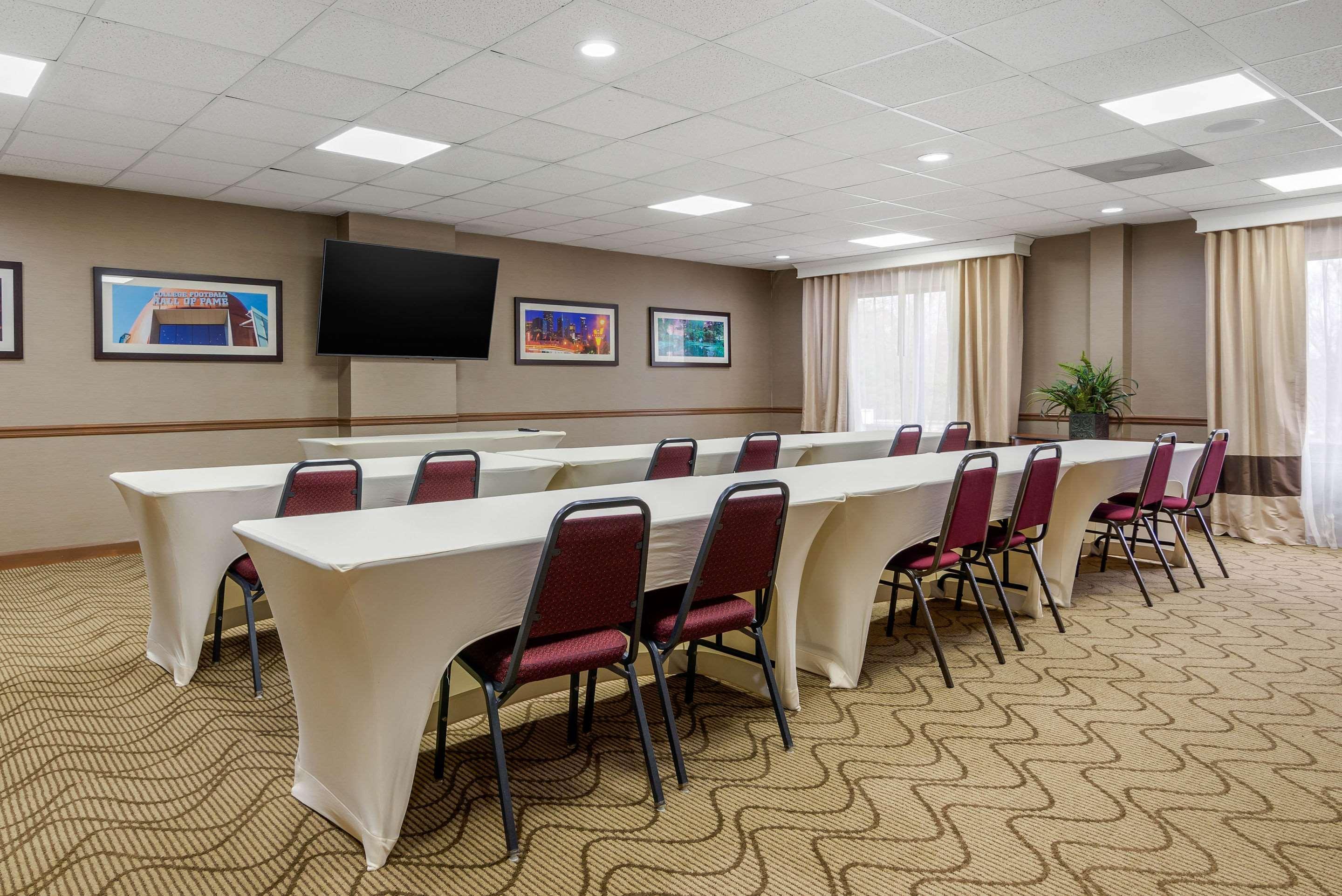 Comfort Inn & Suites Peachtree Corners Norcross Exterior foto