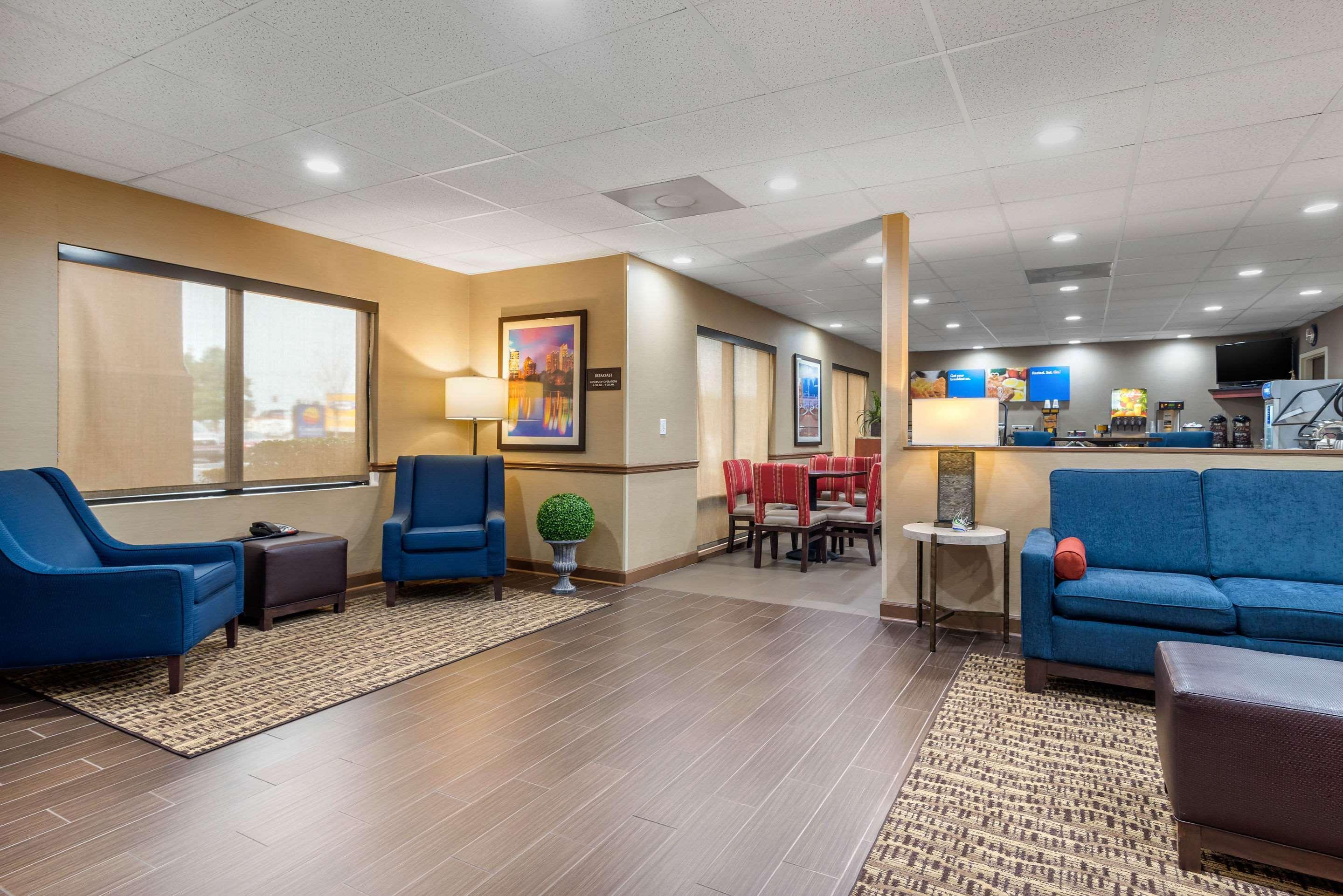 Comfort Inn & Suites Peachtree Corners Norcross Exterior foto