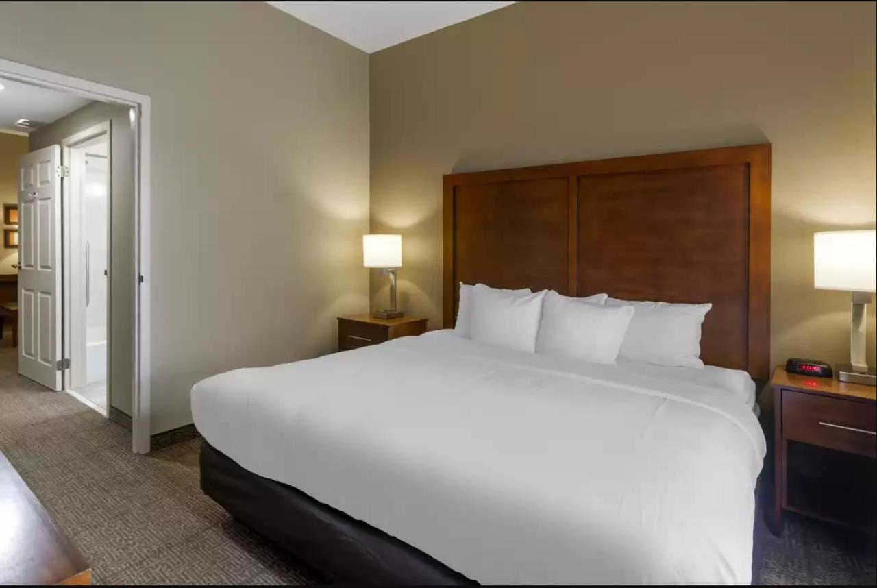 Comfort Inn & Suites Peachtree Corners Norcross Exterior foto